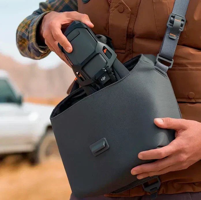 El dron cabe en la bolsa de transporte